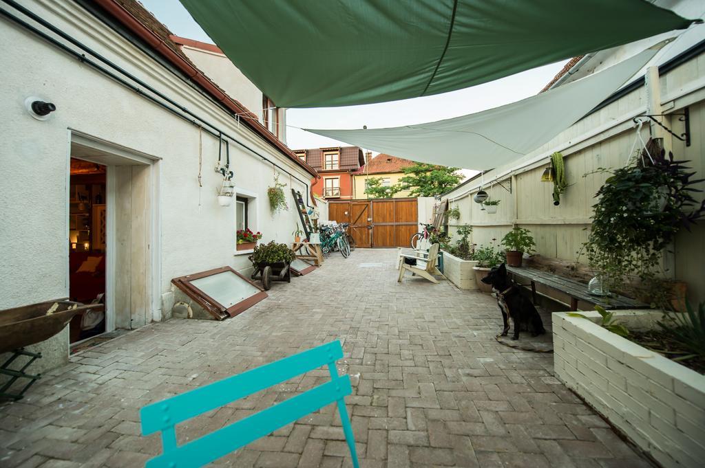Bike House - 250-Year-Old Restored House In A Quiet Area Брашов Екстер'єр фото